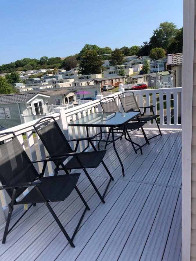 Popular Property In Bembridge Eksteriør bilde